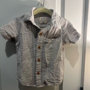Me and Henry Light Gray Button-Up Shirt -